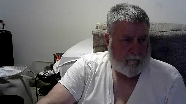 Snapshot of viejo_oso chatting on 7, 3, 2026 viejo oso online show from 7, 3, 2026