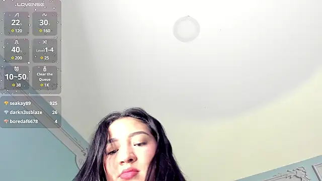 stefany duque1  online show from 25, 1, 2025