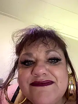 Snapshot of Luciouslouise72@xh chatting on 29, 11, 2025 Luciouslouise72xh online show from 29, 11, 2025