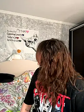 Sabrina shells online show from 1, 10, 2025