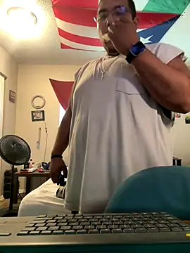 Snapshot of cloudy_couple444 chatting on 26, 9, 2025 cloudy couple444 online show from 26, 9, 2025