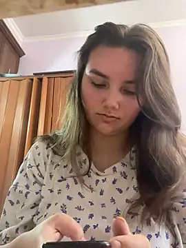 Dreamyblushfairy online show from 29, 12, 2024