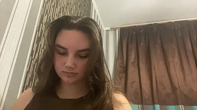 Dreamyblushfairy online show from 1, 1, 2025