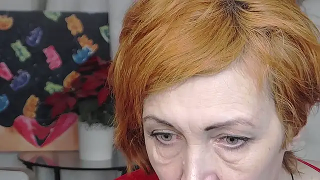 Snapshot of SilviaHart chatting on 3, 2, 2025 SilviaHart online show from 3, 2, 2025