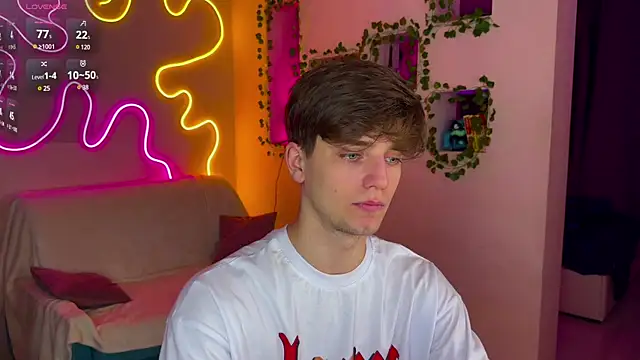 RobertAndLinela online show from 3, 2, 2025