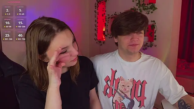 RobertAndLinela online show from 6, 3, 2026