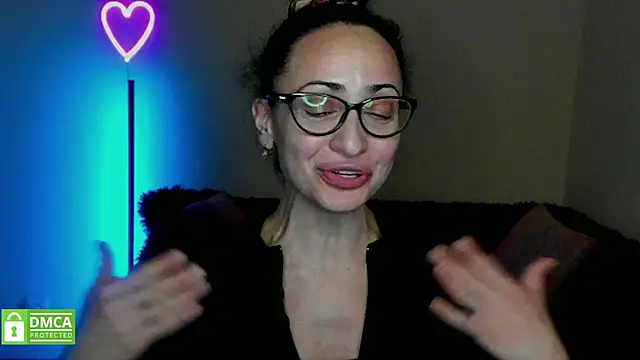 Arianasweety23 online show from 5, 2, 2025