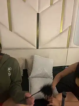 IsabellRodriguez18 online show from 17, 3, 2025