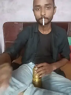 Snapshot of IamRentedBoybfriend chatting on 4, 11, 2025 IamRentedBoybfriend online show from 4, 11, 2025