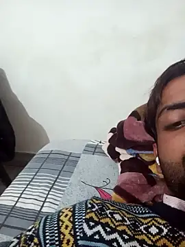 Snapshot of playboyz77 chatting on 3, 1, 2025 playboyz77 online show from 3, 1, 2025