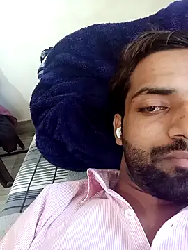 Snapshot of playboyz77 chatting on 4, 1, 2025 playboyz77 online show from 4, 1, 2025