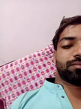 Snapshot of playboyz77 chatting on 7, 1, 2025 playboyz77 online show from 7, 1, 2025