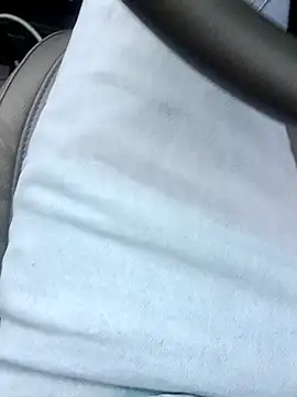 Snapshot of playboyz77 chatting on 11, 1, 2025 playboyz77 online show from 11, 1, 2025