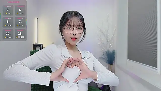 Natasha2025 online show from 15, 10, 2025