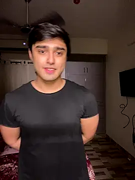 sunny49477 online show from 10, 10, 2025