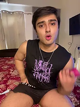 sunny49477 online show from 19, 4, 2026