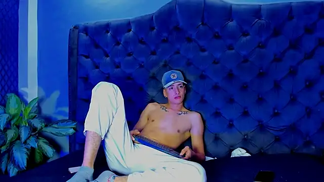 two milkyway online show from 3, 3, 2025