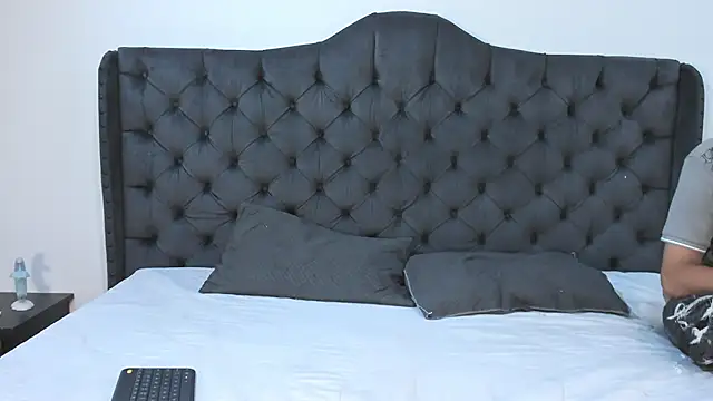 two milkyway online show from 20, 9, 2025