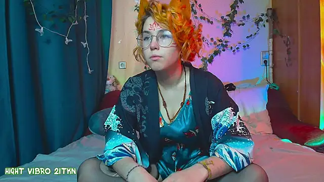 Snapshot of TrickyKitsune chatting on 14, 3, 2025 TrickyKitsune online show from 14, 3, 2025