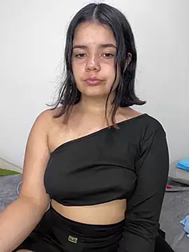 pretty angela1 online show from 4, 2, 2025