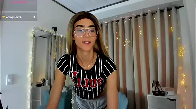 Snapshot of alahia_sweet chatting on 2, 1, 2025 alahia sweet online show from 2, 1, 2025
