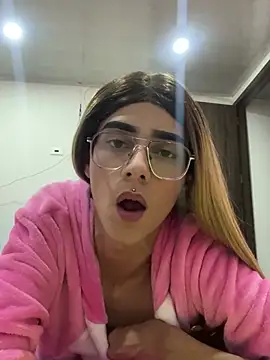 Snapshot of alahia_sweet chatting on 9, 1, 2025 alahia sweet online show from 9, 1, 2025