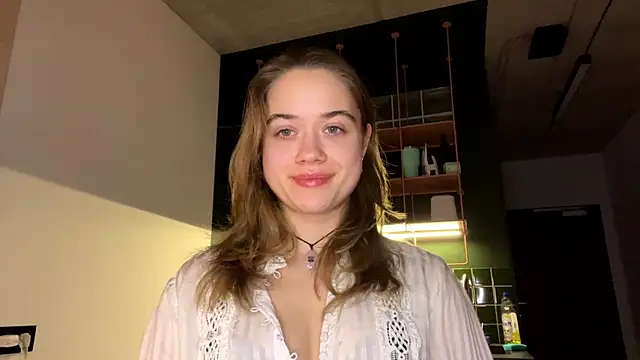 Snapshot of RoxyStar17 chatting on 13, 1, 2025 RoxyStar17 online show from 13, 1, 2025