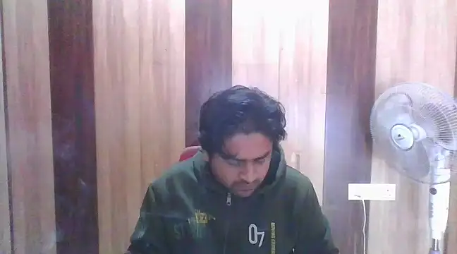 Snapshot of indihotguy chatting on 15, 2, 2025 indihotguy online show from 15, 2, 2025