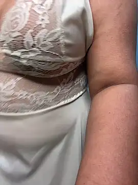 Snapshot of tanvihot2 chatting on 20, 2, 2025 tanvihot2 online show from 20, 2, 2025