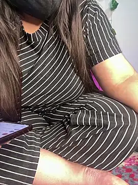 Snapshot of tanvihot2 chatting on 30, 9, 2025 tanvihot2 online show from 30, 9, 2025