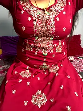 Snapshot of tanvihot2 chatting on 13, 10, 2025 tanvihot2 online show from 13, 10, 2025