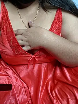 Snapshot of tanvihot2 chatting on 27, 11, 2025 tanvihot2 online show from 27, 11, 2025