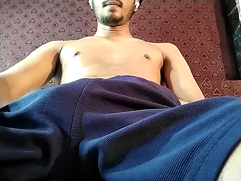 Snapshot of Ultimate_cHappiE chatting on 30, 11, 2025 Ultimate cHappiE online show from 30, 11, 2025