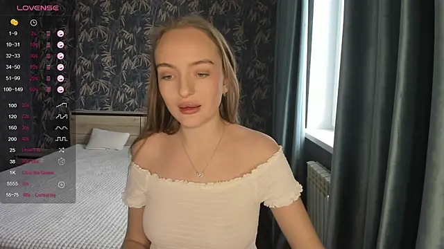 A delina online show from 4, 3, 2025