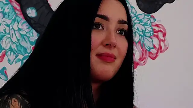 KimKhallifa online show from 19, 1, 2025