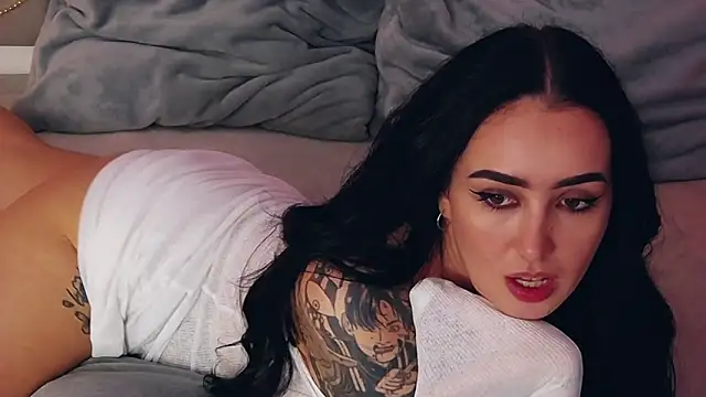 KimKhallifa online show from 9, 1, 2026