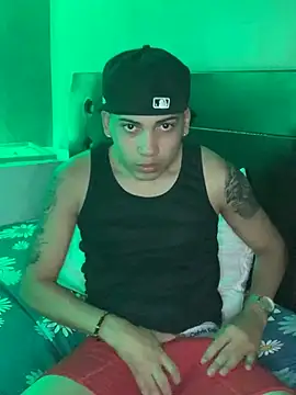 Snapshot of Br4ndxpimm chatting on 16, 1, 2025 Br4ndxpimm online show from 16, 1, 2025