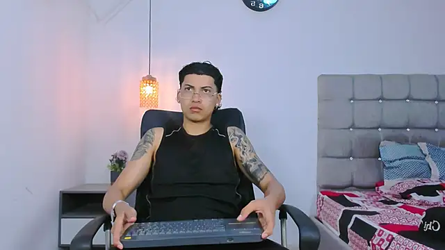 Br4ndxpimm online show from 18, 3, 2026