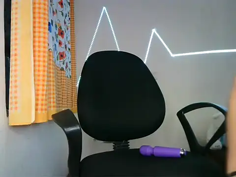 roseofvenom online show from 23, 2, 2025