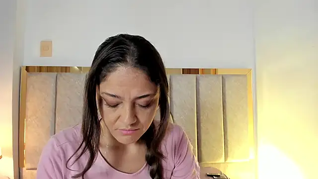 EloiseQuinn online show from 14, 10, 2025