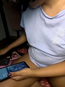 Ninabrunette18 online show from 13, 11, 2025