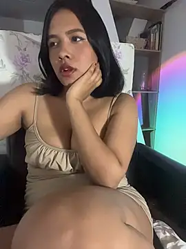 Ninabrunette18 online show from 29, 3, 2026