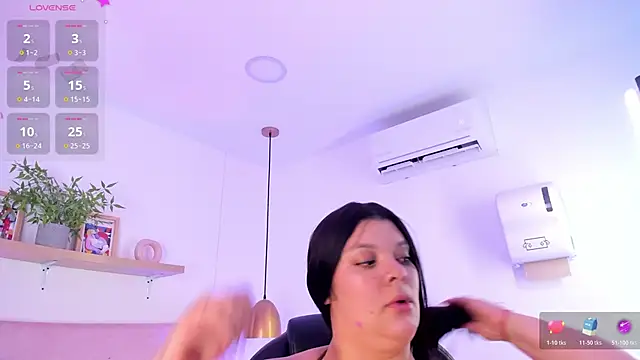violeta candyy  online show from 22, 6, 2026