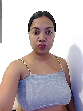 Brendabluee online show from 7, 3, 2025