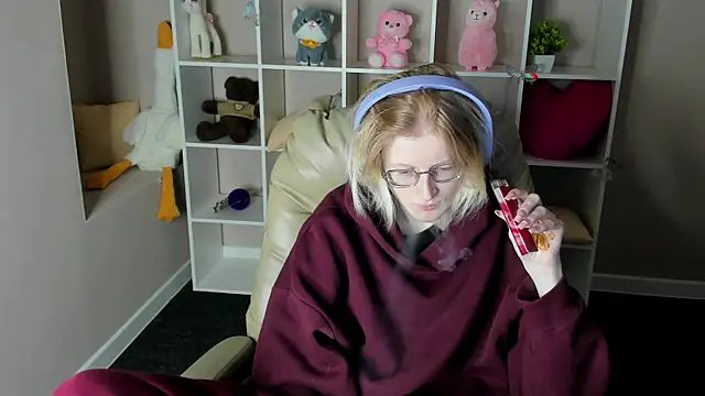 ElizabethHarpper online show from 19, 12, 2025