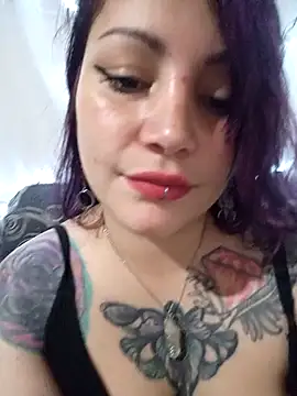 Miss Amelie online show from 9, 1, 2025