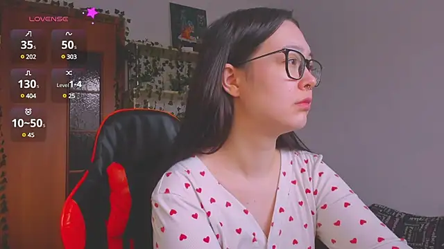 kittenrisha online show from 22, 2, 2025