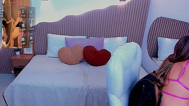 Annie kurt  online show from 12, 9, 2025