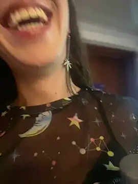 Sara Davina online show from 24, 6, 2026