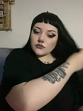 Gothicsiren online show from 20, 1, 2025